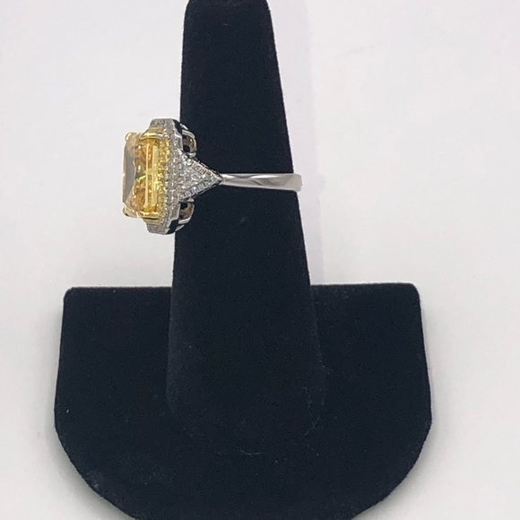 8ct Fancy Canary Ring - Picture 5 of 12
